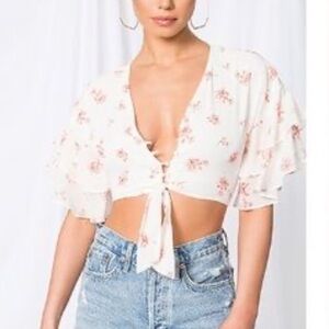 Revolve Superdown Romantic Floral Cropped Tie Ruffle Sleeve Top Size Small